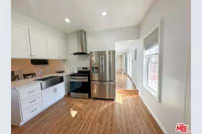 1413 Paloma St, Pasadena, CA 91104 - Photo 1