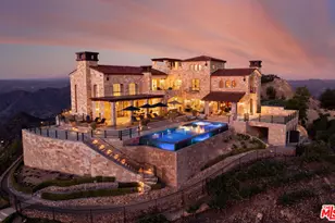 340 N Kanan Dume Rd, Malibu, CA 90265 - Photo 1