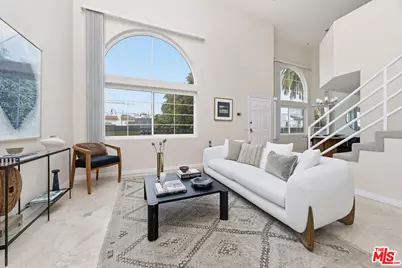 3900 Beethoven St #302, Los Angeles, CA 90066 - Photo 1