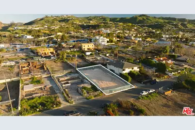 16841 Bollinger Dr, Pacific Palisades, CA 90272 - Photo 1