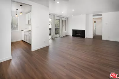 11201 Summertime Ln #201, Culver City, CA 90230 - Photo 1