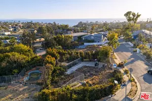 854 Las Lomas Ave, Pacific Palisades, CA 90272 - Photo 1
