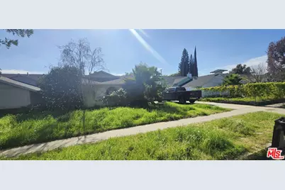 14016 Leadwell St, Van Nuys, CA 91405 - Photo 1
