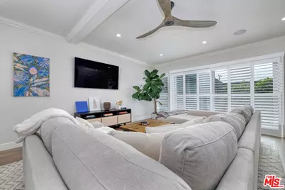 2021 California Ave #20, Santa Monica, CA 90403 - Photo 1