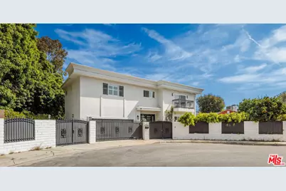 2744 S Bentley Ave, Los Angeles, CA 90064 - Photo 1