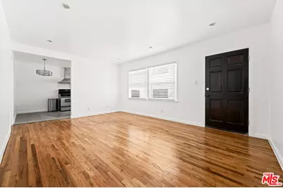 502 Smithwood Dr #1/4, Beverly Hills, CA 90212 - Photo 1