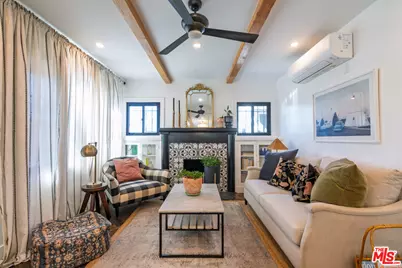 2215 W 36th St, Los Angeles, CA 90018 - Photo 1