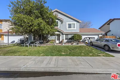 203 E Avenue R5, Palmdale, CA 93550 - Photo 1