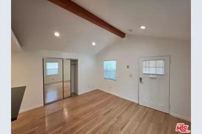311 N Venice Blvd #1, Venice, CA 90291 - Photo 1