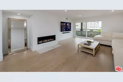 4350 Via Dolce #210, Marina del Rey, CA 90292 - Photo 1