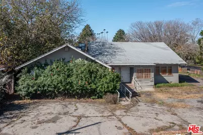 291 N Yale St, Hemet, CA 92544 - Photo 1