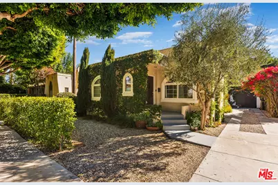 8752 Dorrington Ave, West Hollywood, CA 90048 - Photo 1