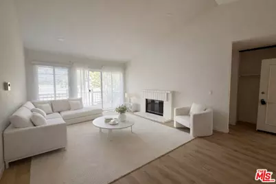 8721 Endsleigh Ave #F, Inglewood, CA 90305 - Photo 1