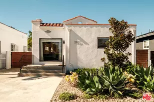 2331 S Cloverdale Ave, Los Angeles, CA 90016 - Photo 1