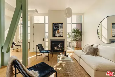 1912 Broadway #207, Santa Monica, CA 90404 - Photo 1