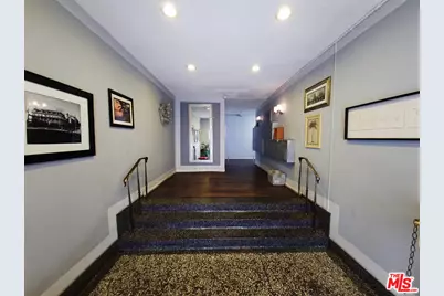 425 S Kenmore Ave #313, Los Angeles, CA 90020 - Photo 1