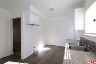 8150 Sepulveda Pl, Panorama City, CA 91402 - Photo 1