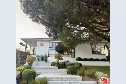 7621 Stetson Ave, Los Angeles, CA 90045 - Photo 1