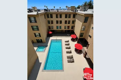 1750 Camino Palmero St #542, Los Angeles, CA 90046 - Photo 1