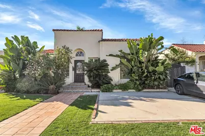 205 S Canon Dr, Beverly Hills, CA 90212 - Photo 1