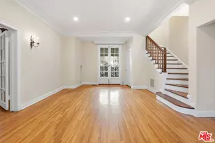 420 S Beverwil Dr, Beverly Hills, CA 90212 - Photo 1
