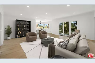222 7th St #301, Santa Monica, CA 90402 - Photo 1