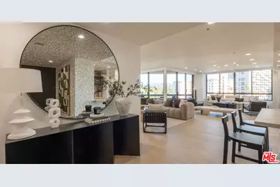 10430 Wilshire Blvd #802, Los Angeles, CA 90024 - Photo 1