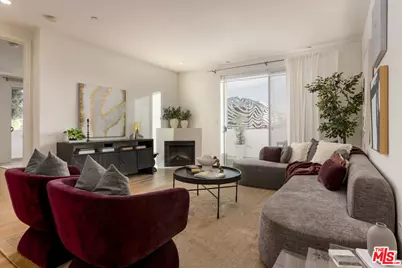 637 S Fairfax Ave #202, Los Angeles, CA 90036 - Photo 1