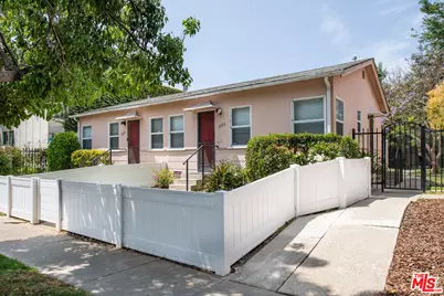 1856 9th St #1, Santa Monica, CA 90404 - Photo 1