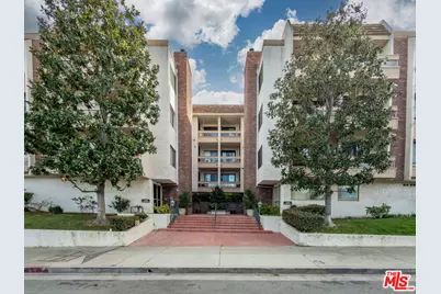 17140 Burbank Blvd #207, Encino, CA 91316 - Photo 1