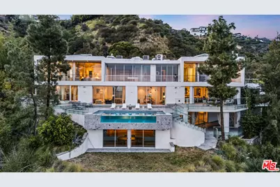 8854 Thrasher Ave, Los Angeles, CA 90069 - Photo 1