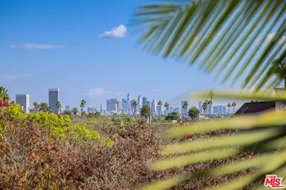 261 S Reeves Dr #Ph3, Beverly Hills, CA 90212 - Photo 1