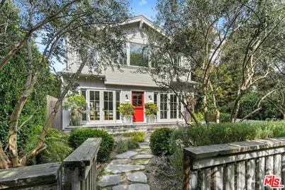 821 Nowita Pl, Venice, CA 90291 - Photo 1