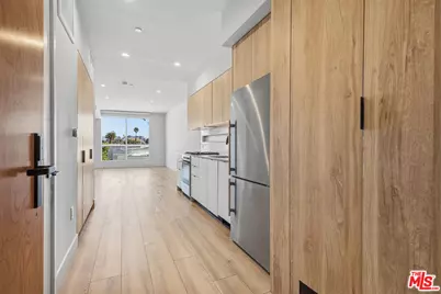 12431 Rochester Ave #410, Los Angeles, CA 90025 - Photo 1