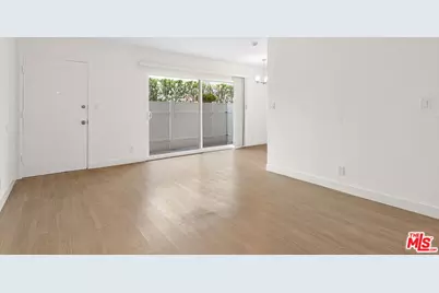 1433 Brockton Ave #3, Los Angeles, CA 90025 - Photo 1