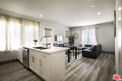 1559 S Harvard Blvd, Los Angeles, CA 90006 - Photo 1