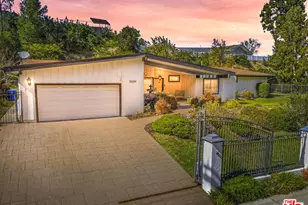 20209 Wells Dr, Woodland Hills, CA 91364 - Photo 1