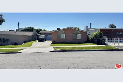 1846 W 117th St, Los Angeles, CA 90047 - Photo 1