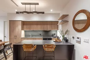 1030 N Kings Rd, West Hollywood, CA 90069 - Photo 1