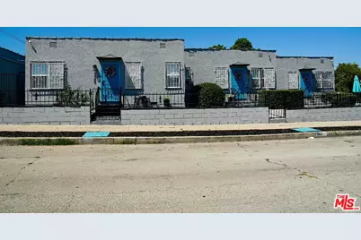 7305 5th Ave, Los Angeles, CA 90043 - Photo 1