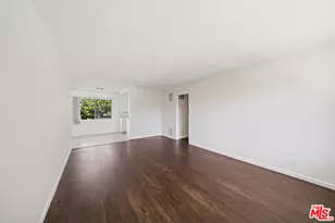 2038 S Holt Ave, Los Angeles, CA 90034 - Photo 1