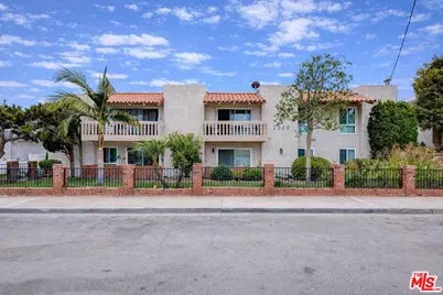 2020 Graham Ave #304, Redondo Beach, CA 90278 - Photo 1