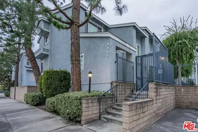 9915 Variel Ave #18, Chatsworth, CA 91311 - Photo 1