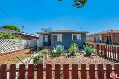 11882 Ramona Ave, Hawthorne, CA 90250 - Photo 1