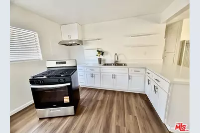 829 Alpine St #6, Los Angeles, CA 90012 - Photo 1