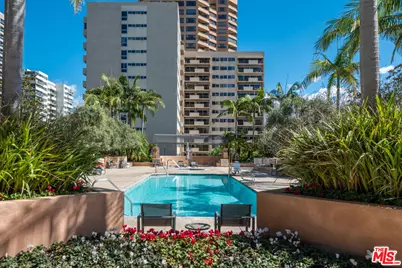 10490 Wilshire Blvd #1204, Los Angeles, CA 90024 - Photo 1