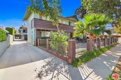 6048 King Ave, Maywood, CA 90270 - Photo 1