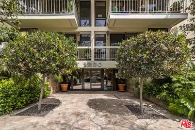 1230 N Sweetzer Ave #112, West Hollywood, CA 90069 - Photo 1