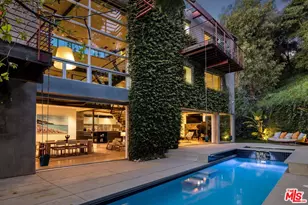 562 Stassi Ln, Santa Monica, CA 90402 - Photo 1