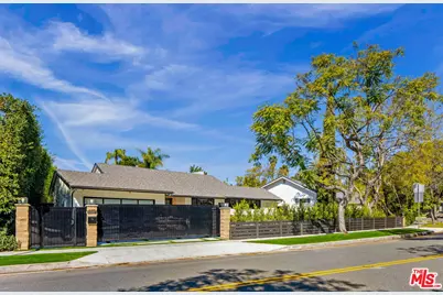 1413 Allenford Ave, Los Angeles, CA 90049 - Photo 1